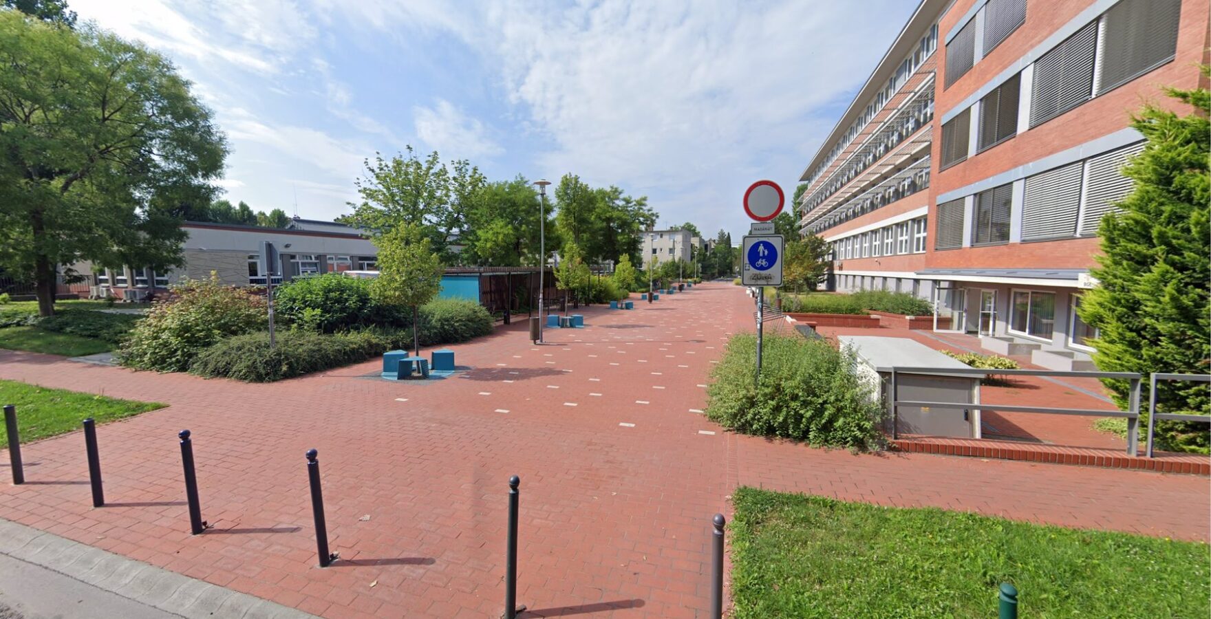 Budapest University of Economics and Business (BUEB)